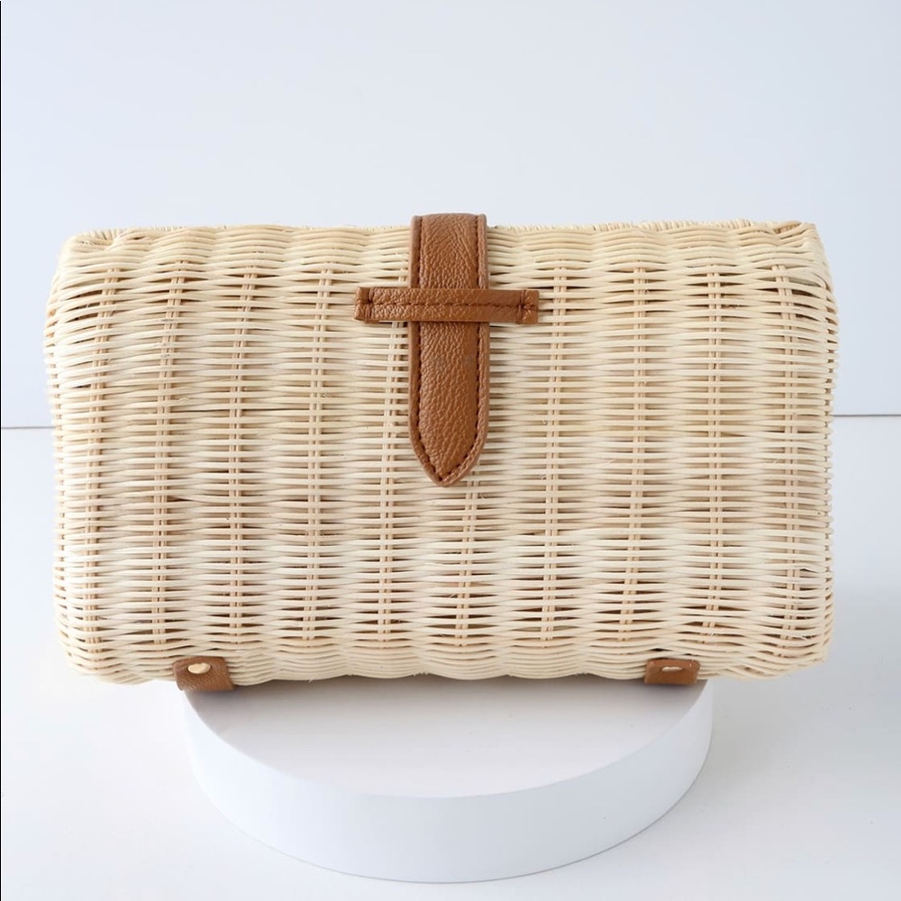 Lulu's Natural Woven Straw Crossbody with Brown Leather Trim